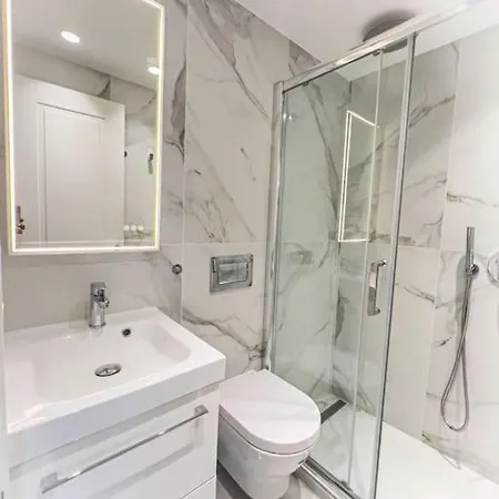 Andrea Con Piscina Appartement