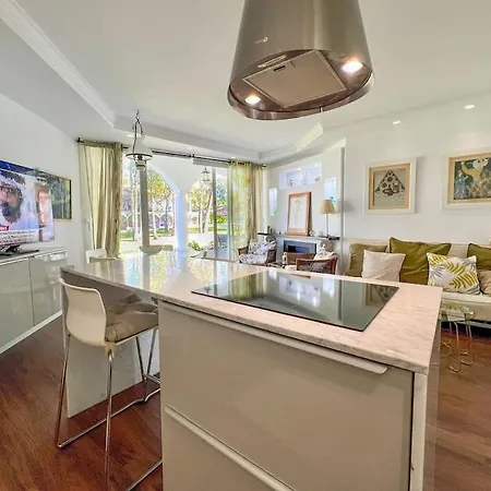 Appartamento Andrea Con Piscina