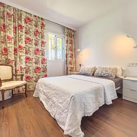 Apartament Andrea Con Piscina