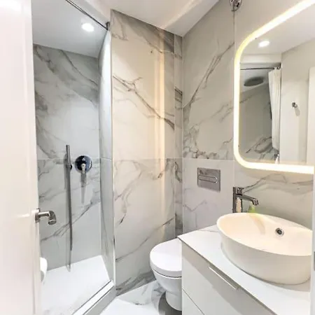 Apartman Andrea Con Piscina *