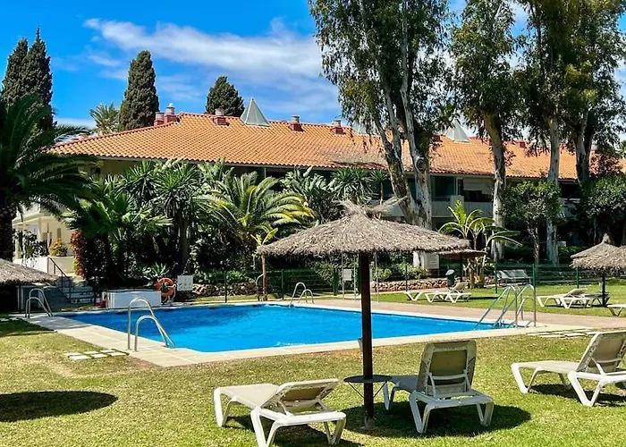 Andrea Con Piscina Lägenhet