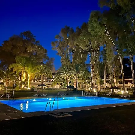 Andrea Con Piscina Διαμέρισμα *